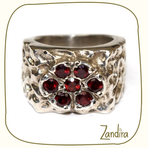 Bague "sculptée" grenat et argent