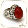 Pierre orange de cornaline sur bague monture argent